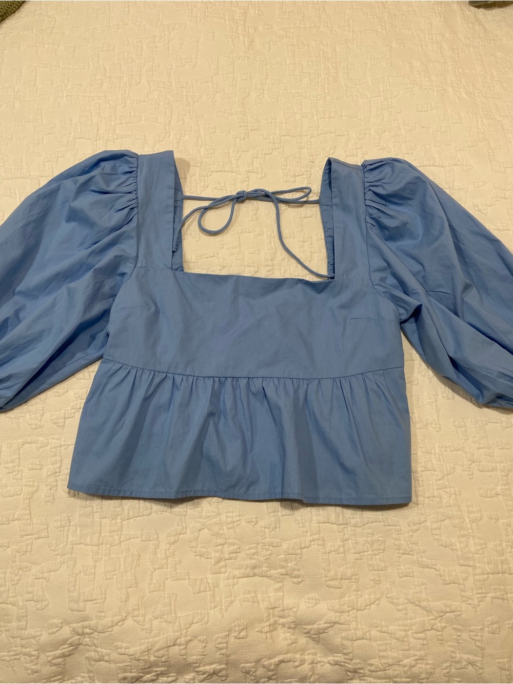 NWOT Abercrombie & Fitch Light Blue Puff-Sleeve Square-Neck Blouse